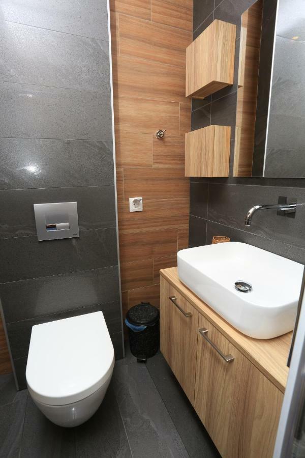 Kyana Downtown Studios Thessaloníki Ngoại thất bức ảnh